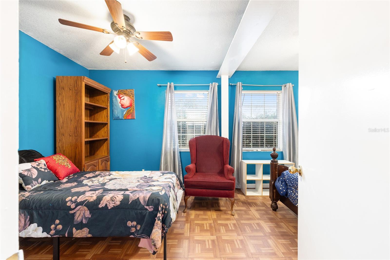 LAKE WEIR GARDENS - Residential