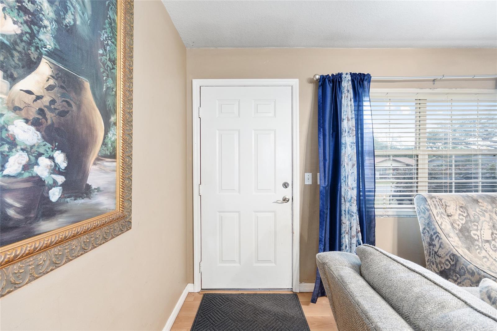 LAKE WEIR GARDENS - Residential