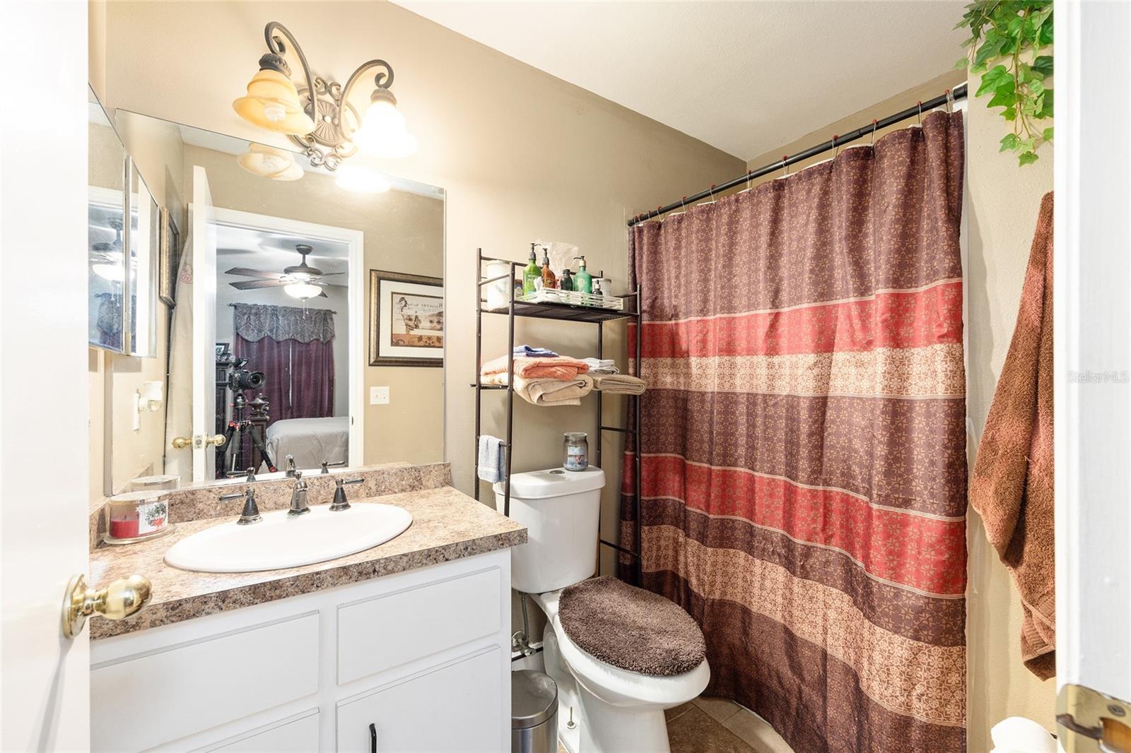 LAKE WEIR GARDENS - Residential