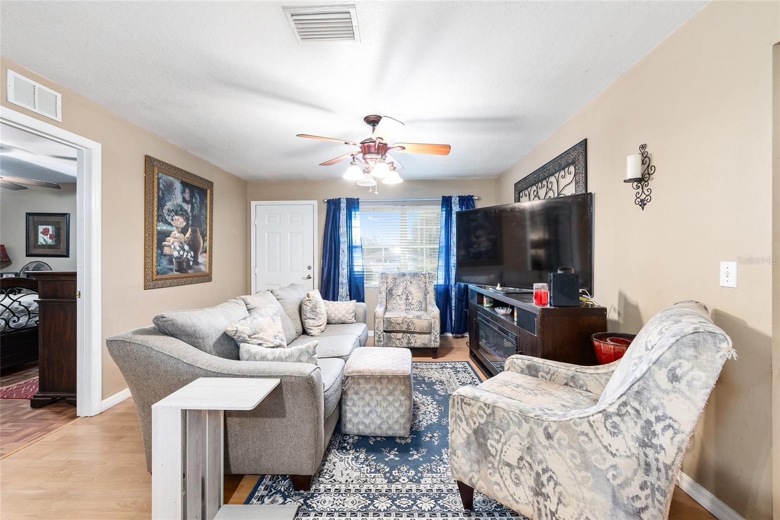 LAKE WEIR GARDENS - Residential