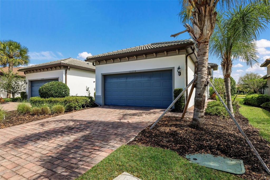 Photo of 12294 Myrtle Bay Court, Sarasota, FL 34238 (MLS # A4688015)