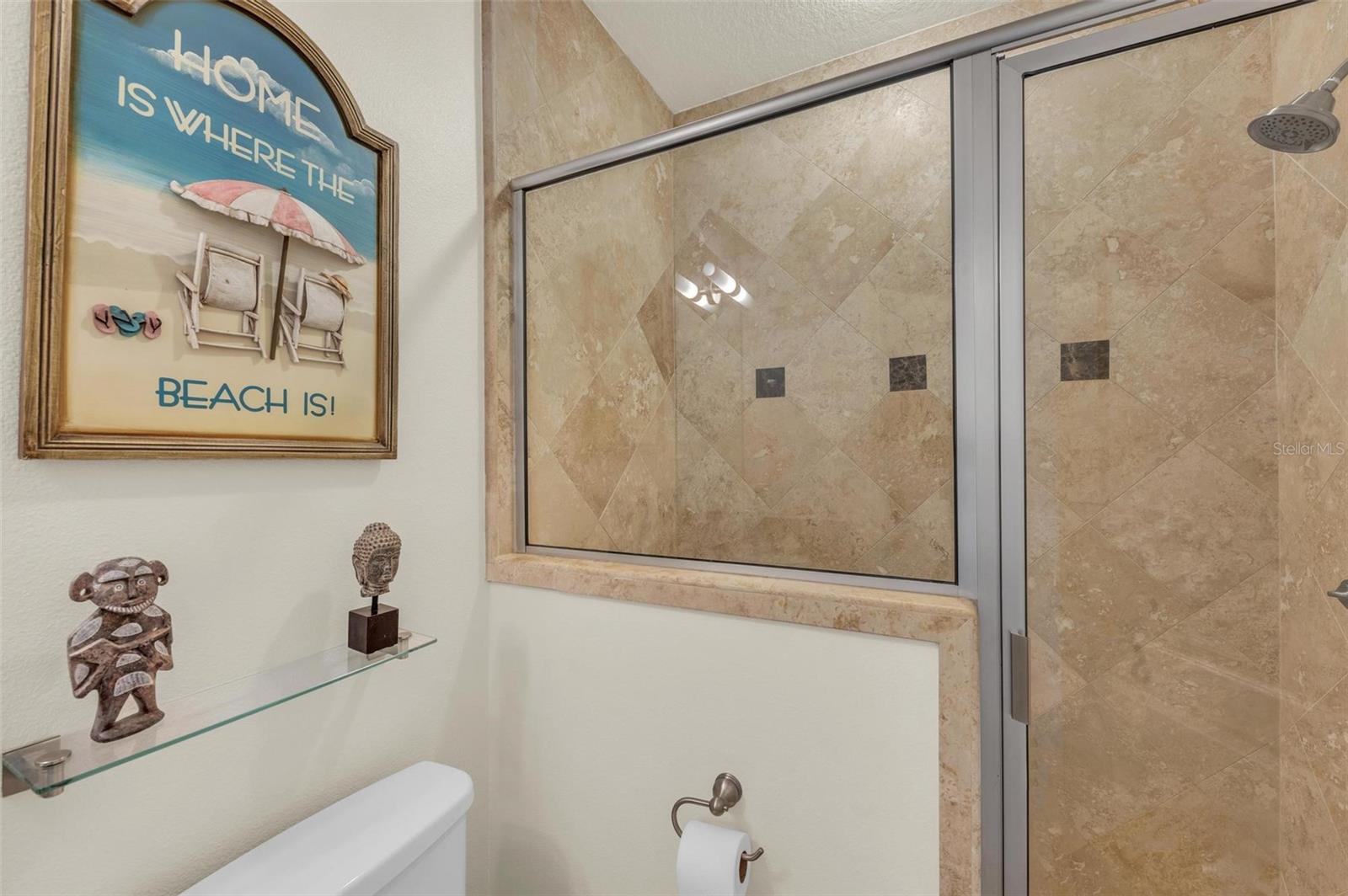 COUNTRY CLUB SHORES SEC 02 - Residential