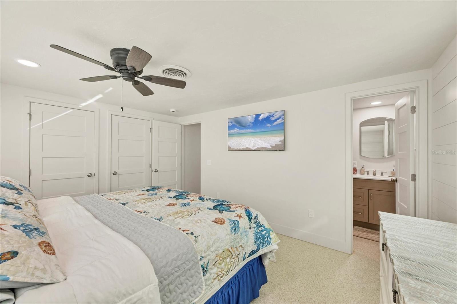 ENGLEWOOD SHORES - Residential