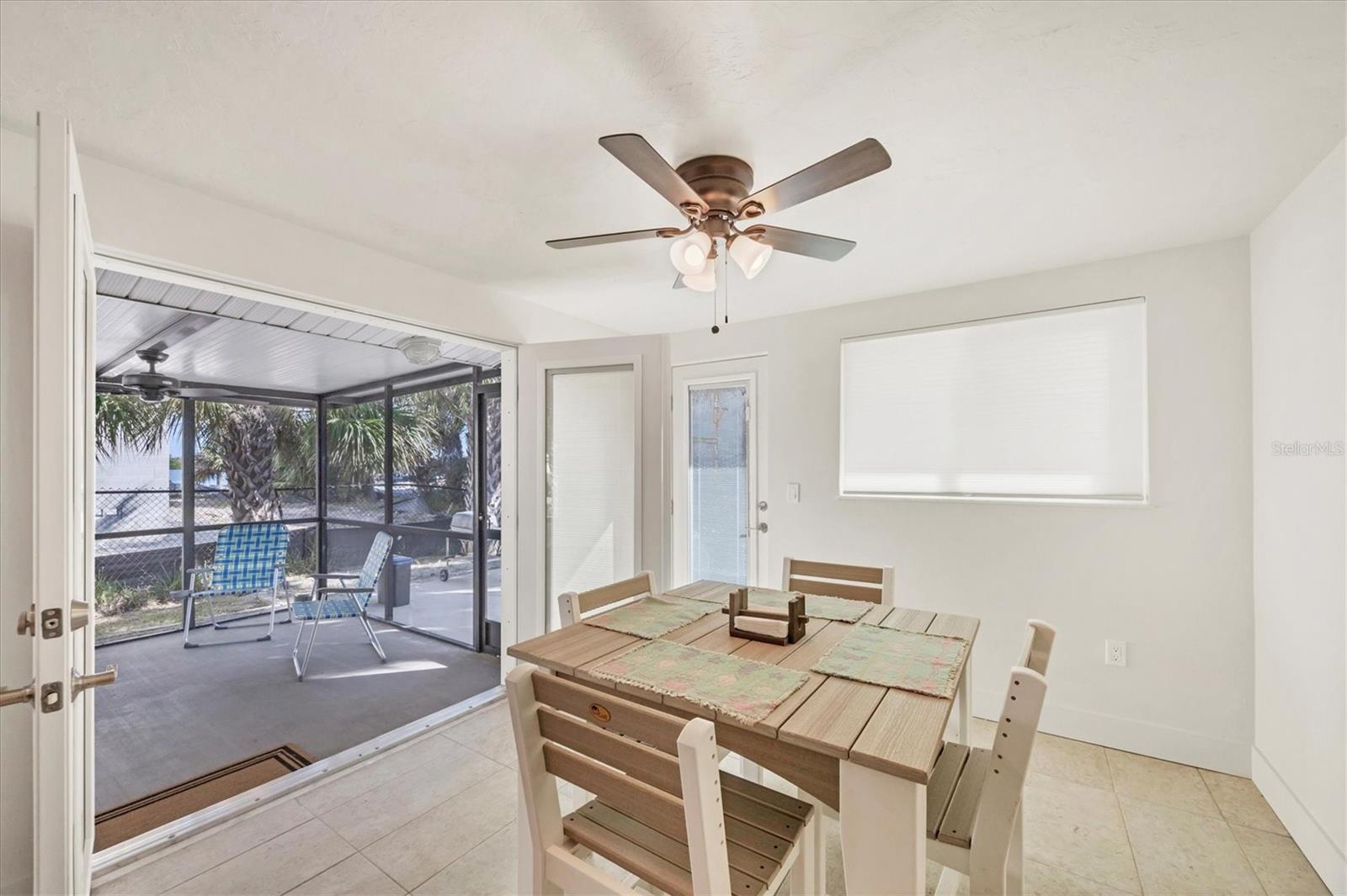 ENGLEWOOD SHORES - Residential