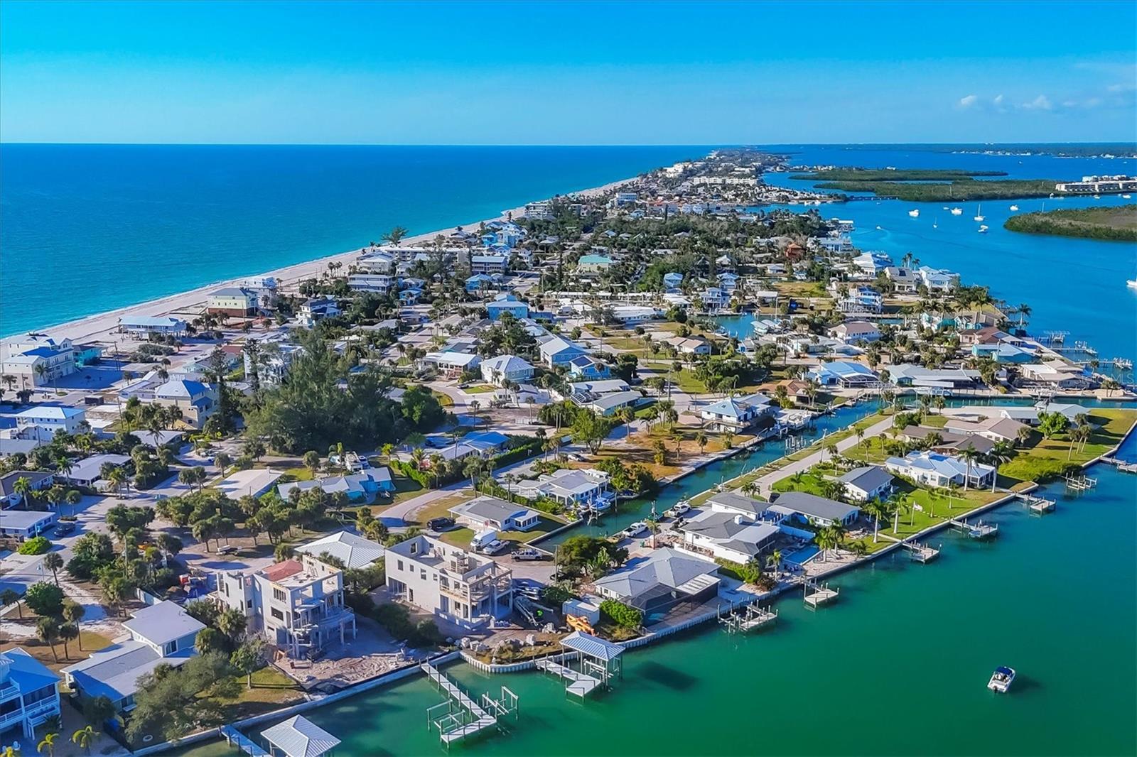 ENGLEWOOD SHORES - Residential