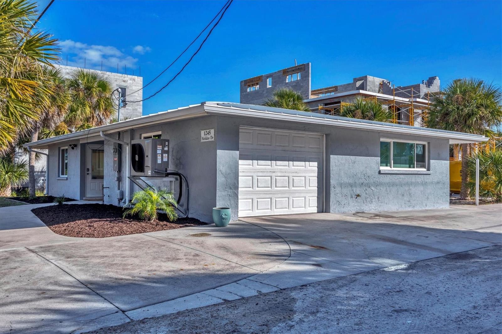 ENGLEWOOD SHORES - Residential