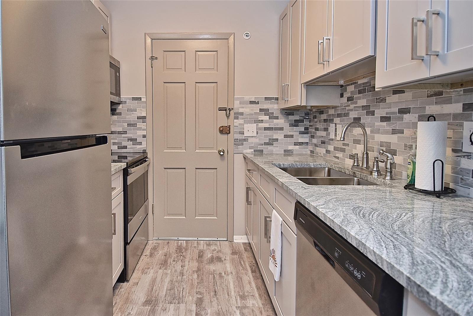 GULF POINT - Residential