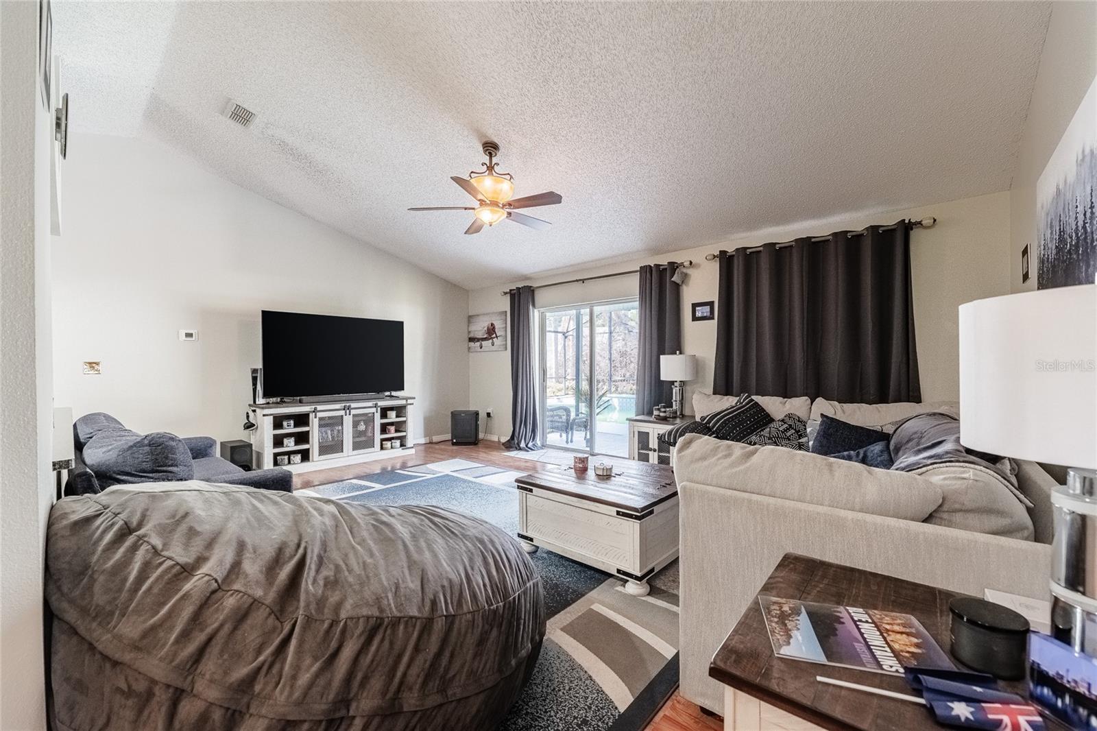 BRIARGROVE FIRST ADD - Residential