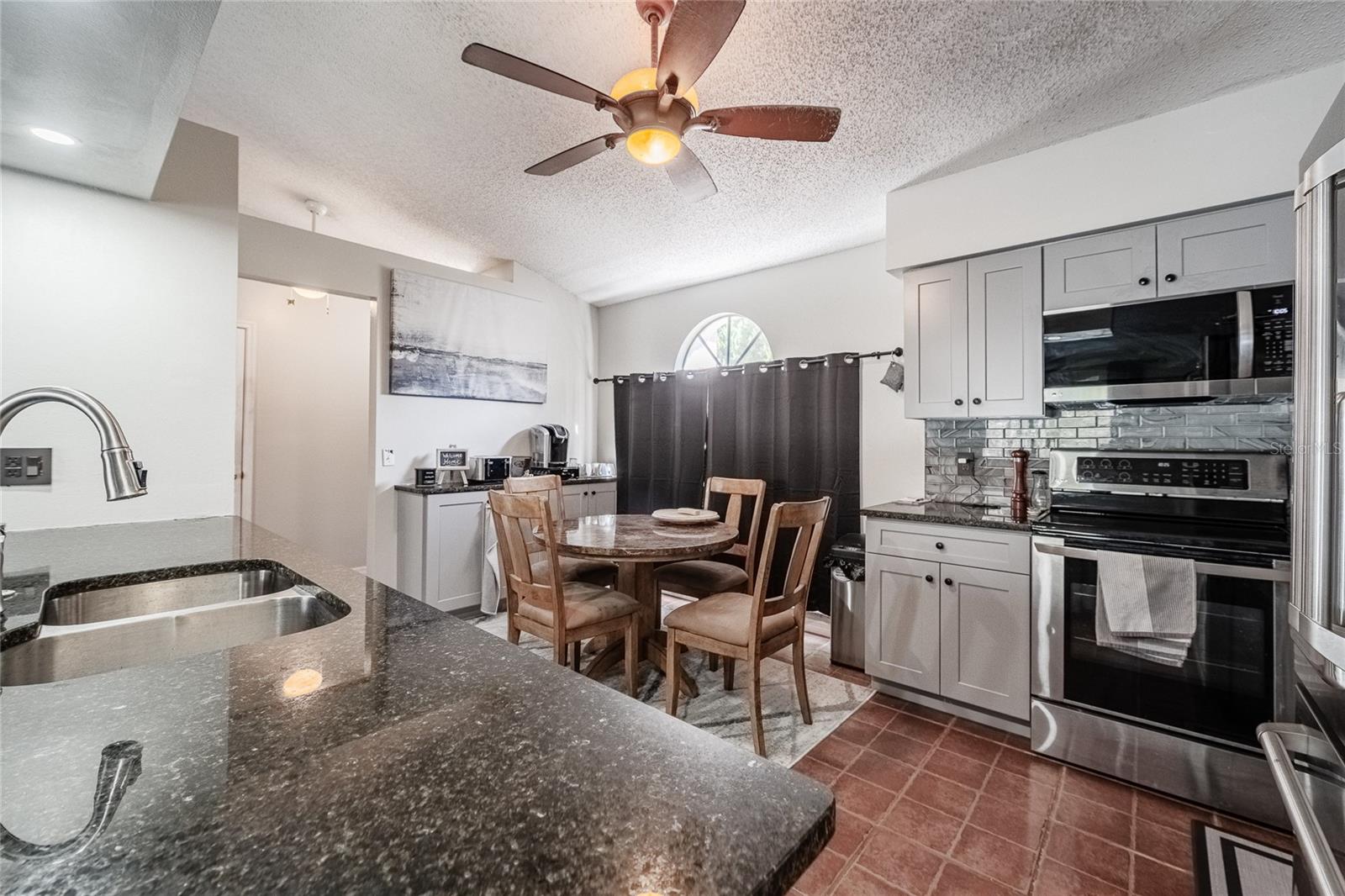 BRIARGROVE FIRST ADD - Residential