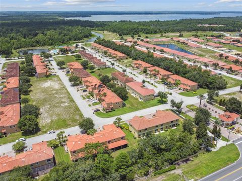 A home in POINCIANA