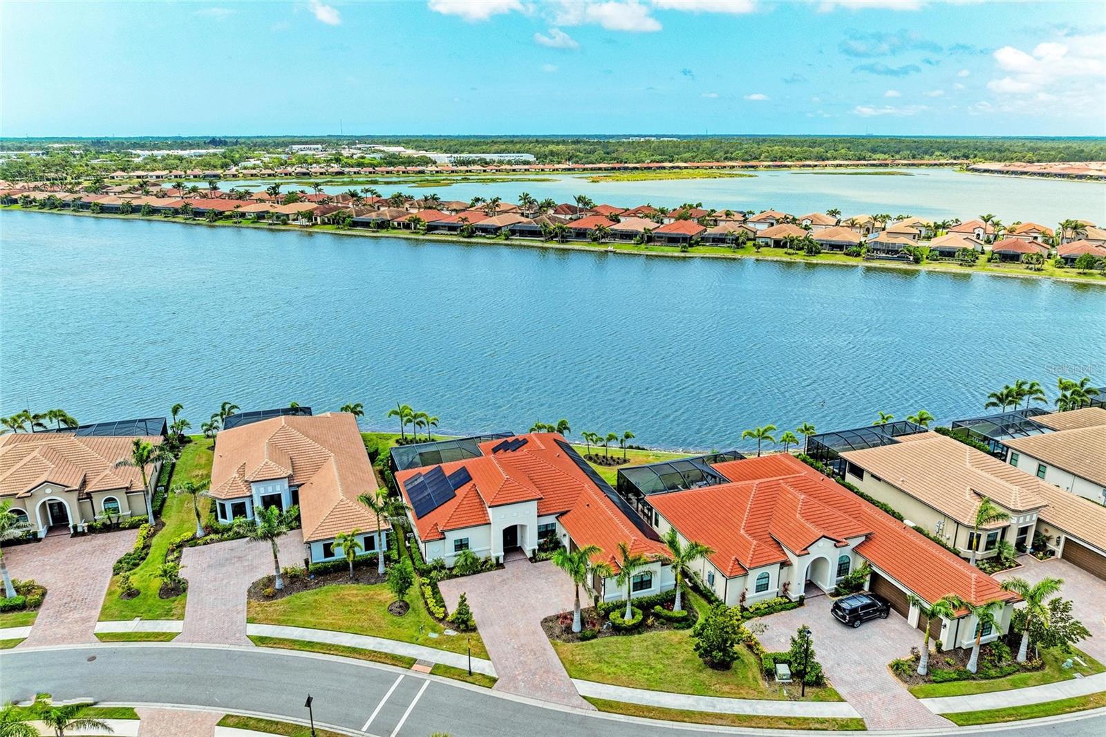 TOSCANA ISLES - Residential