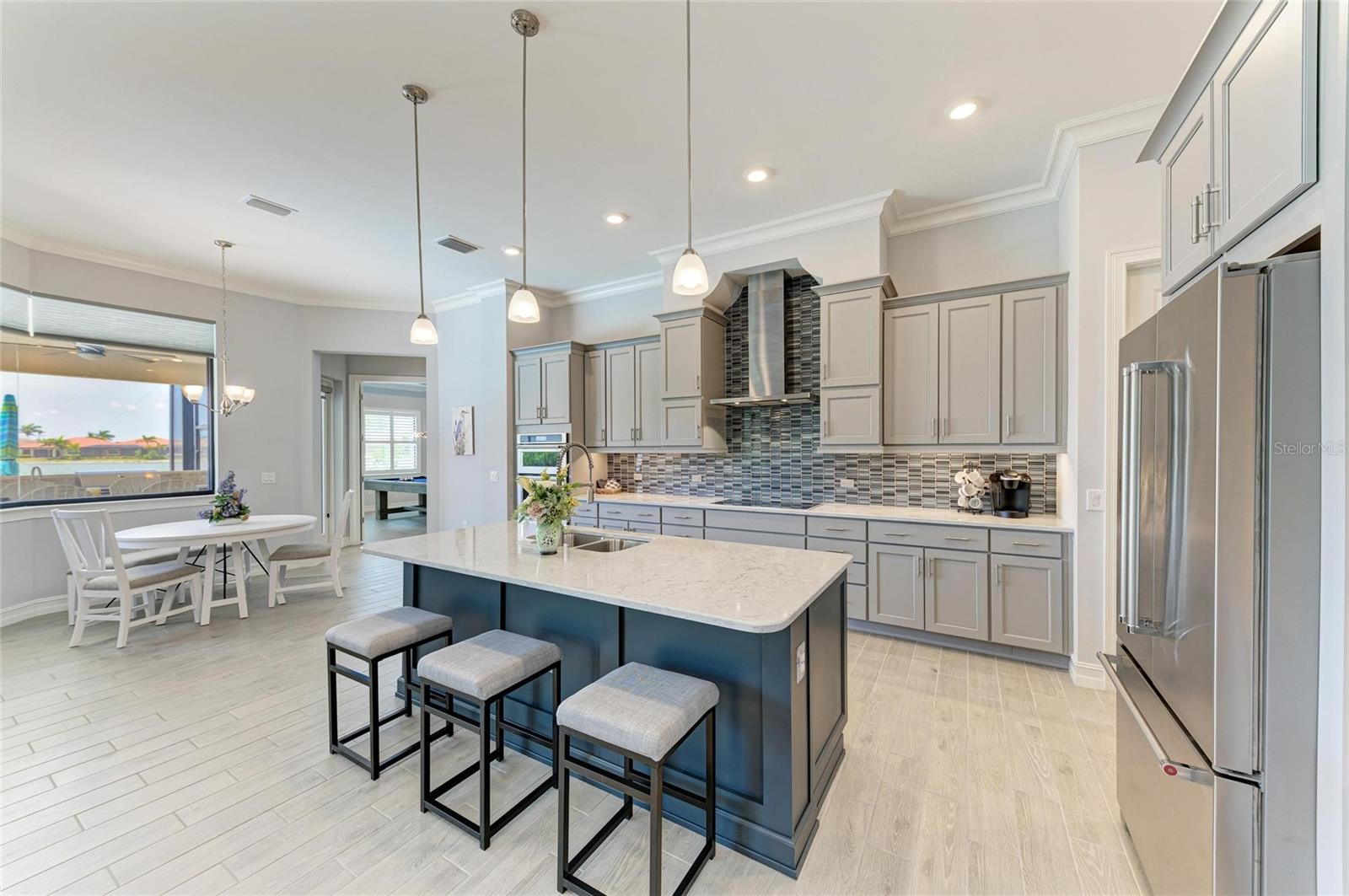 TOSCANA ISLES - Residential