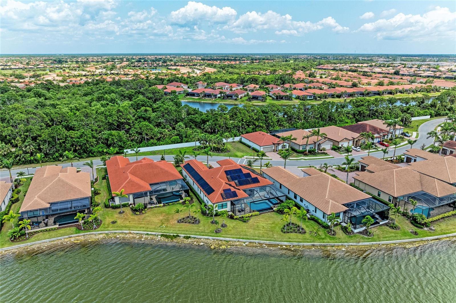 TOSCANA ISLES - Residential