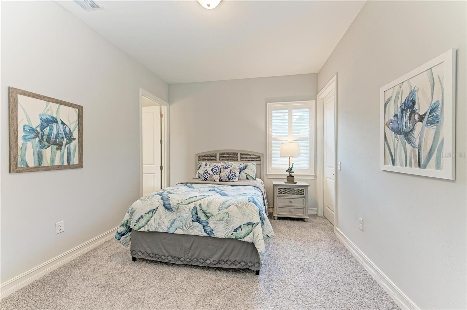 TOSCANA ISLES - Residential