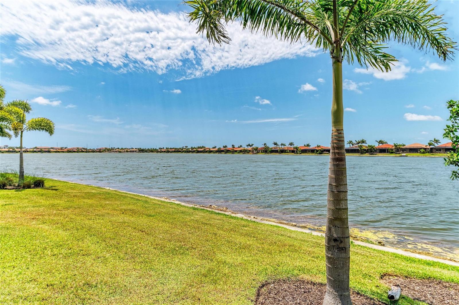 328 MARAVIYA BOULEVARD