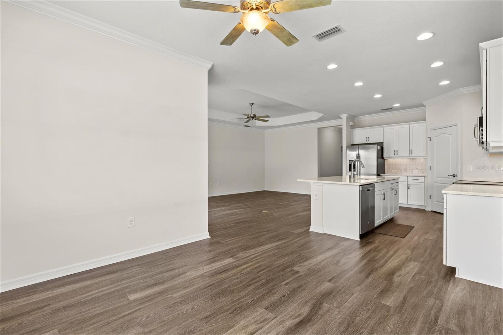 WINDWOOD - Residential