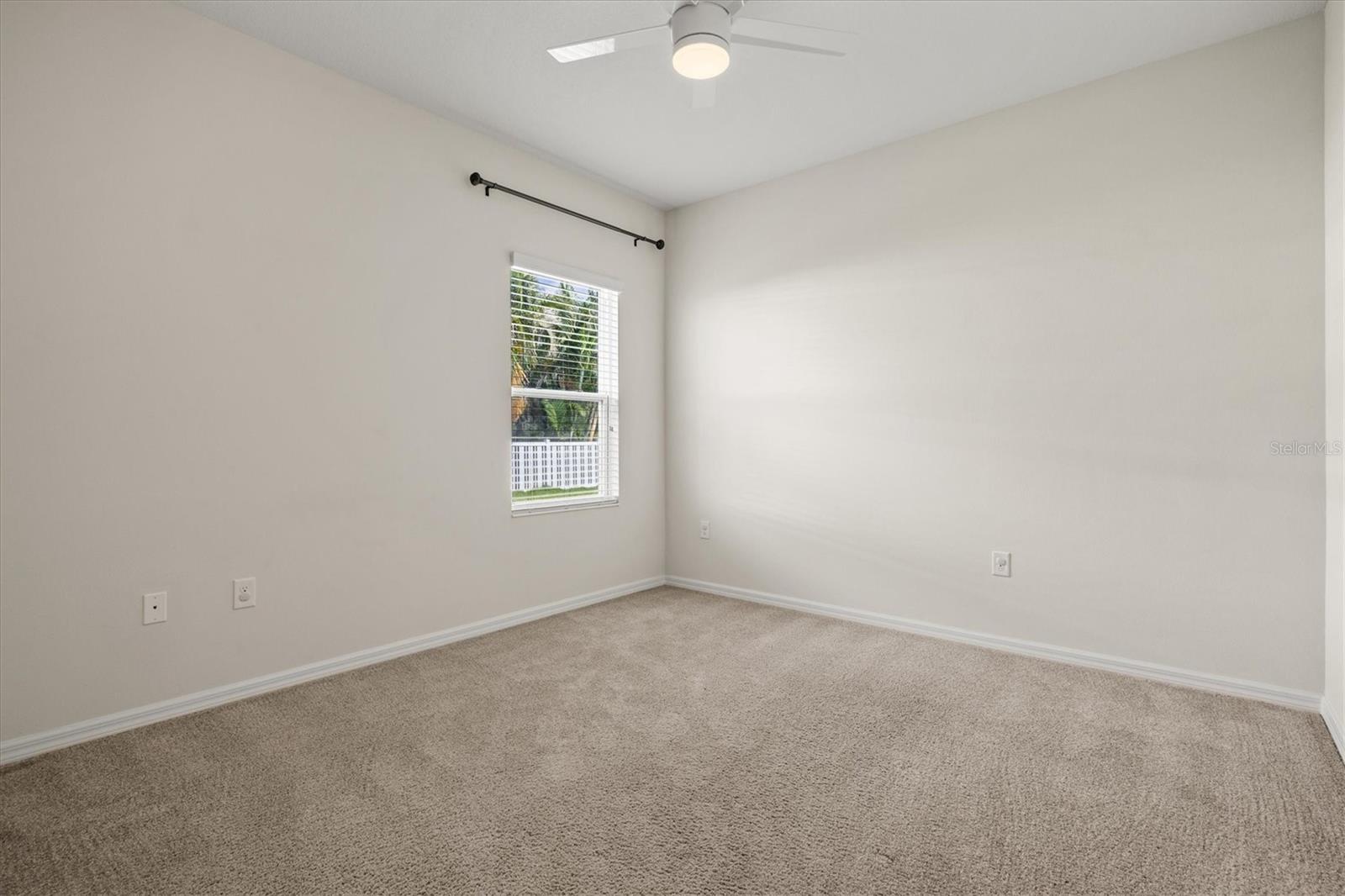 WINDWOOD - Residential