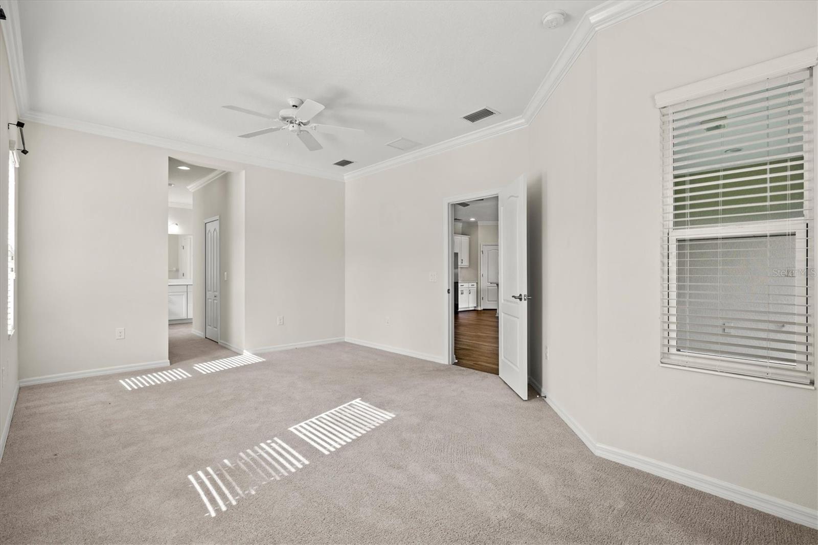 WINDWOOD - Residential