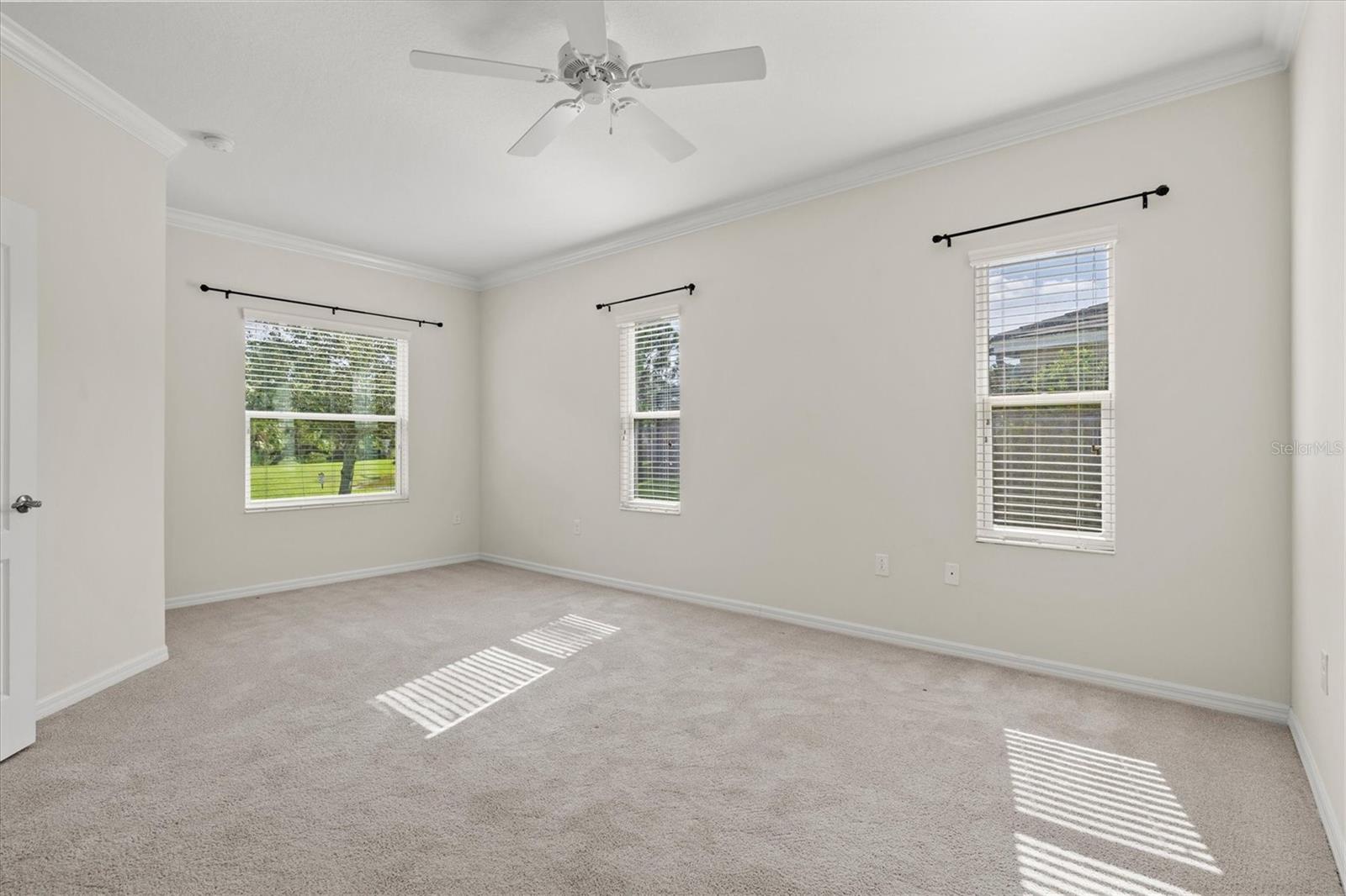 WINDWOOD - Residential
