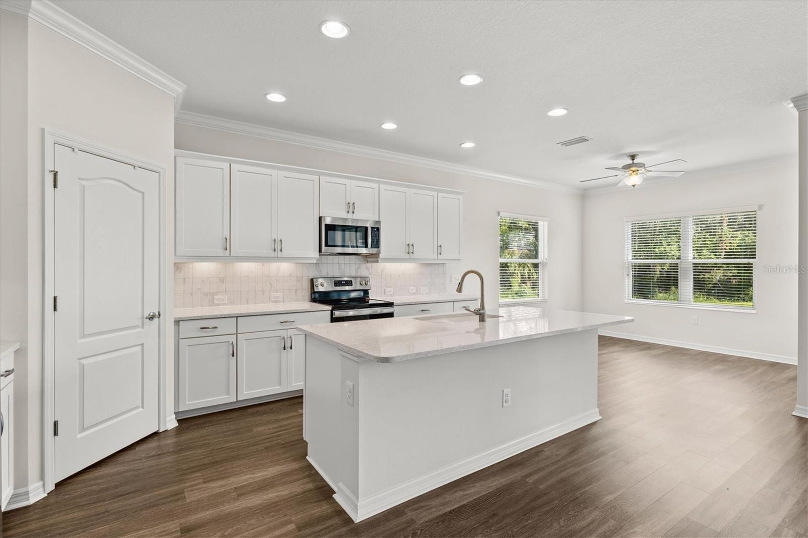 WINDWOOD - Residential