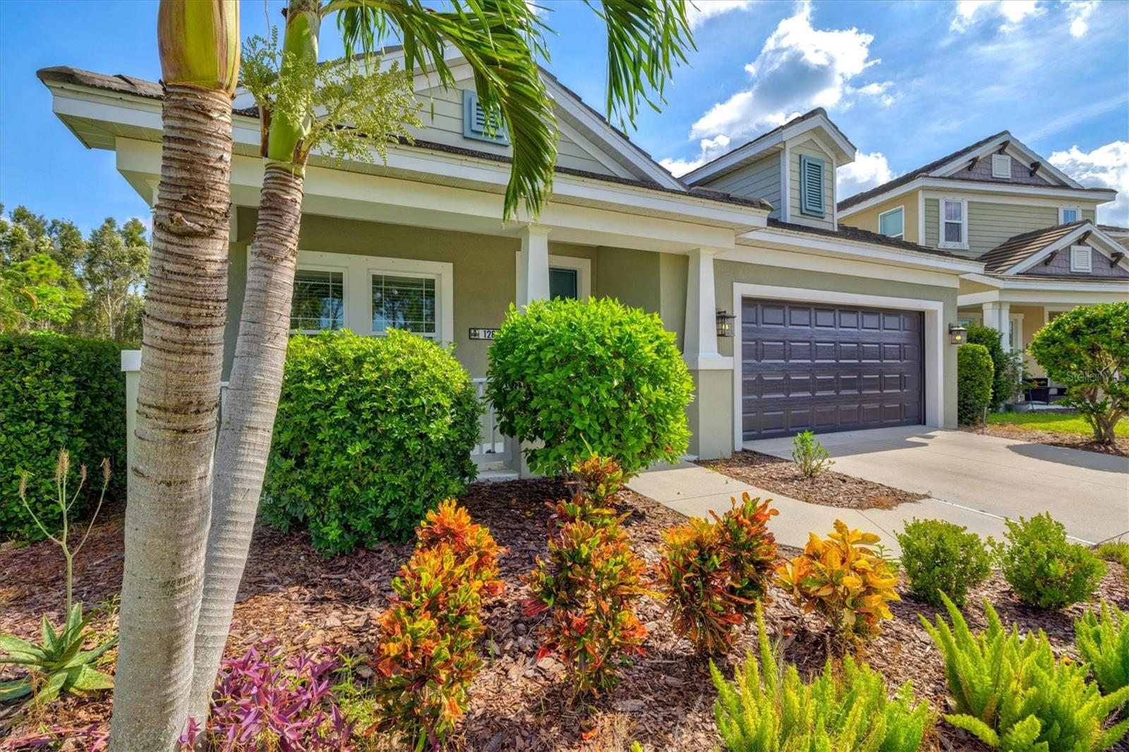 WINDWOOD - Residential