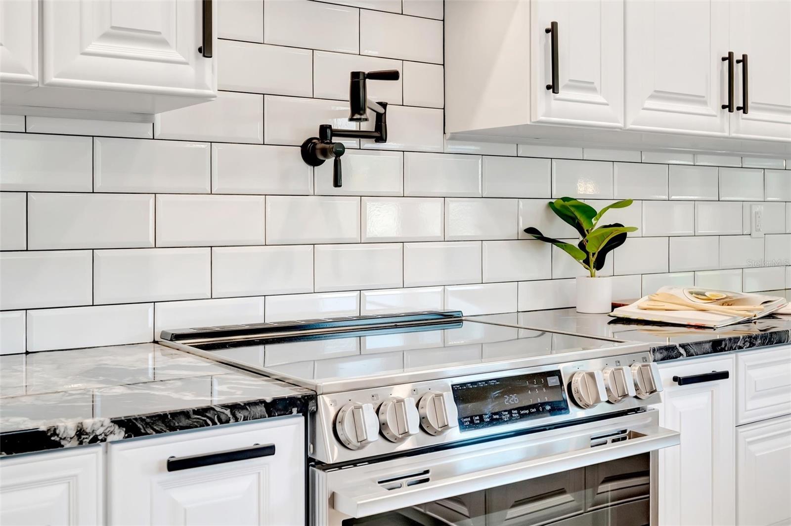 COUNTRY HAVEN LOT 25 - Residential