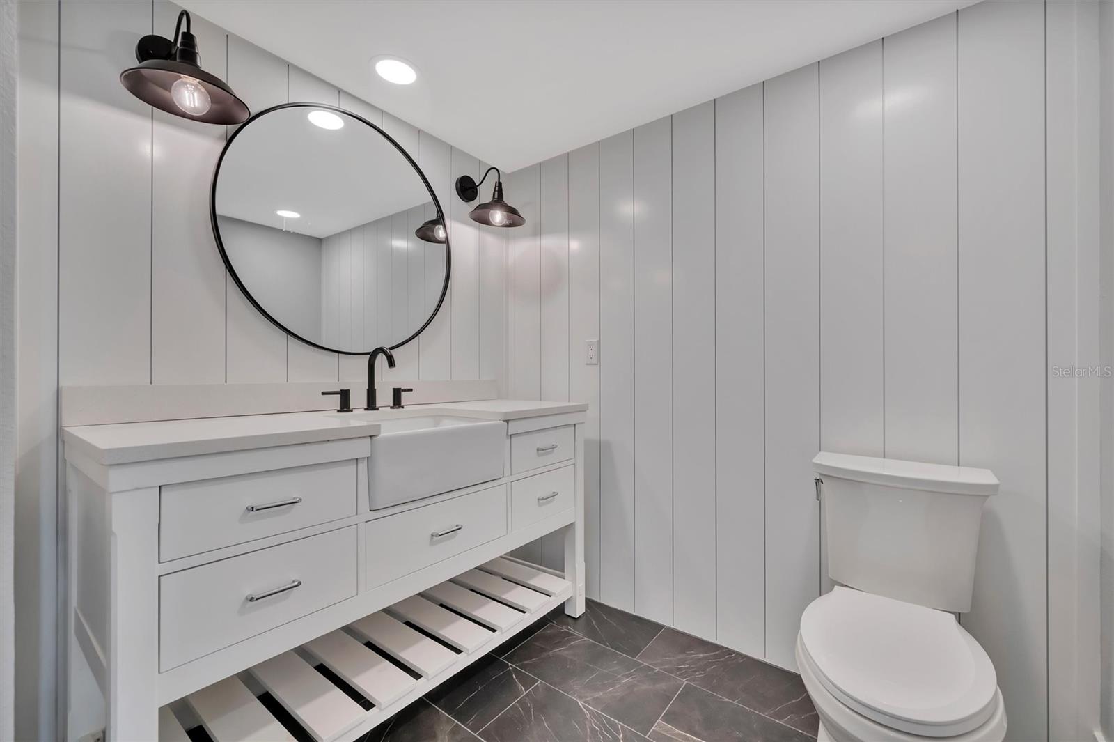 COUNTRY HAVEN LOT 25 - Residential