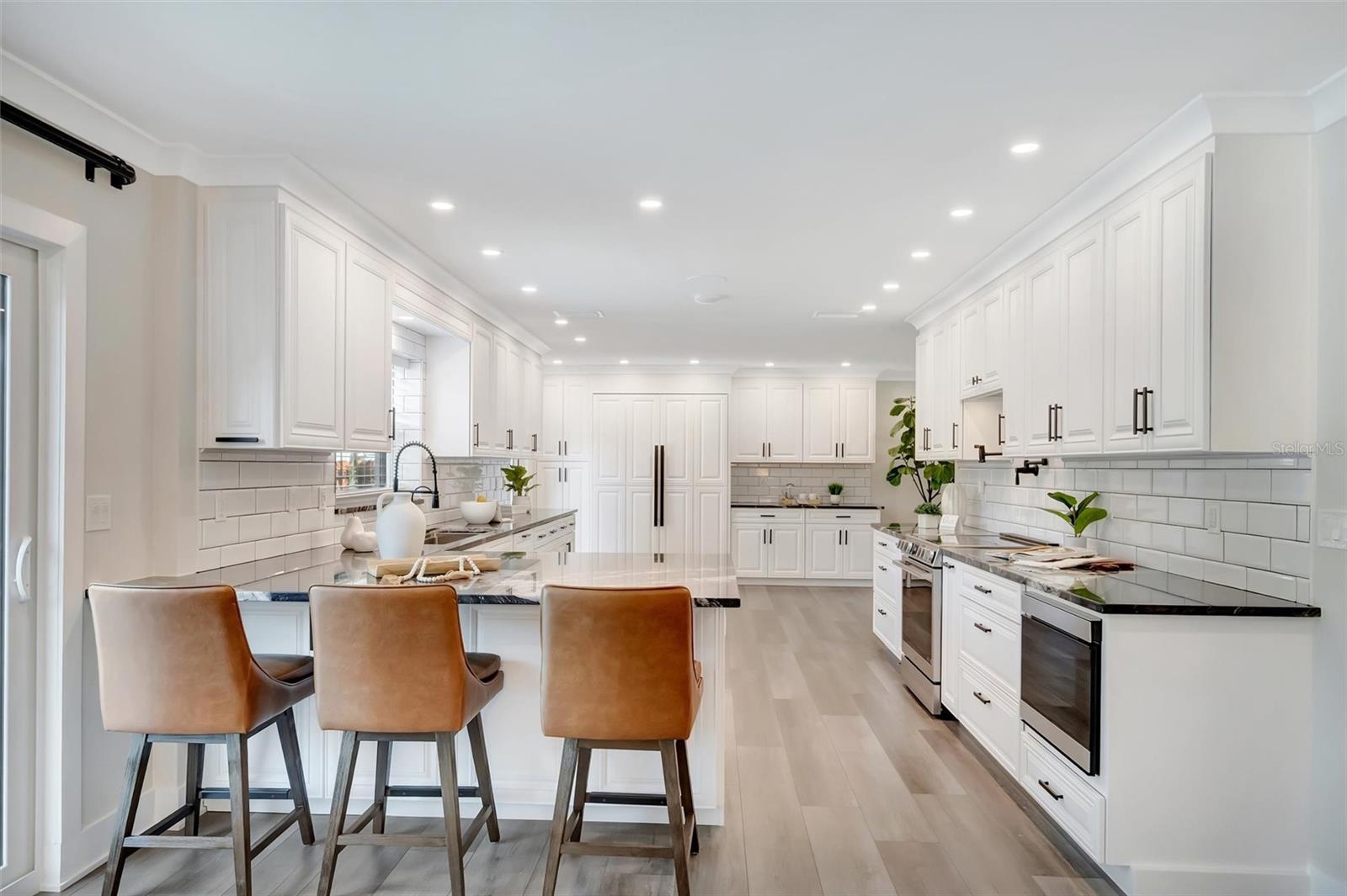 COUNTRY HAVEN LOT 25 - Residential