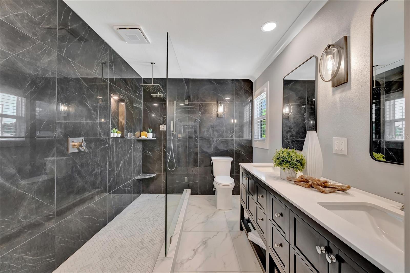 COUNTRY HAVEN LOT 25 - Residential