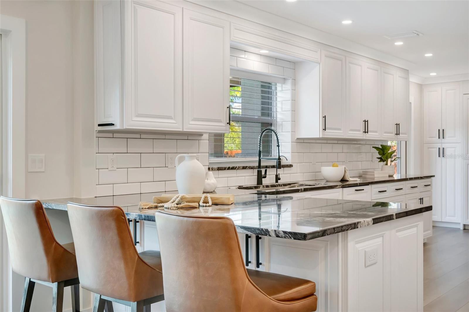 COUNTRY HAVEN LOT 25 - Residential