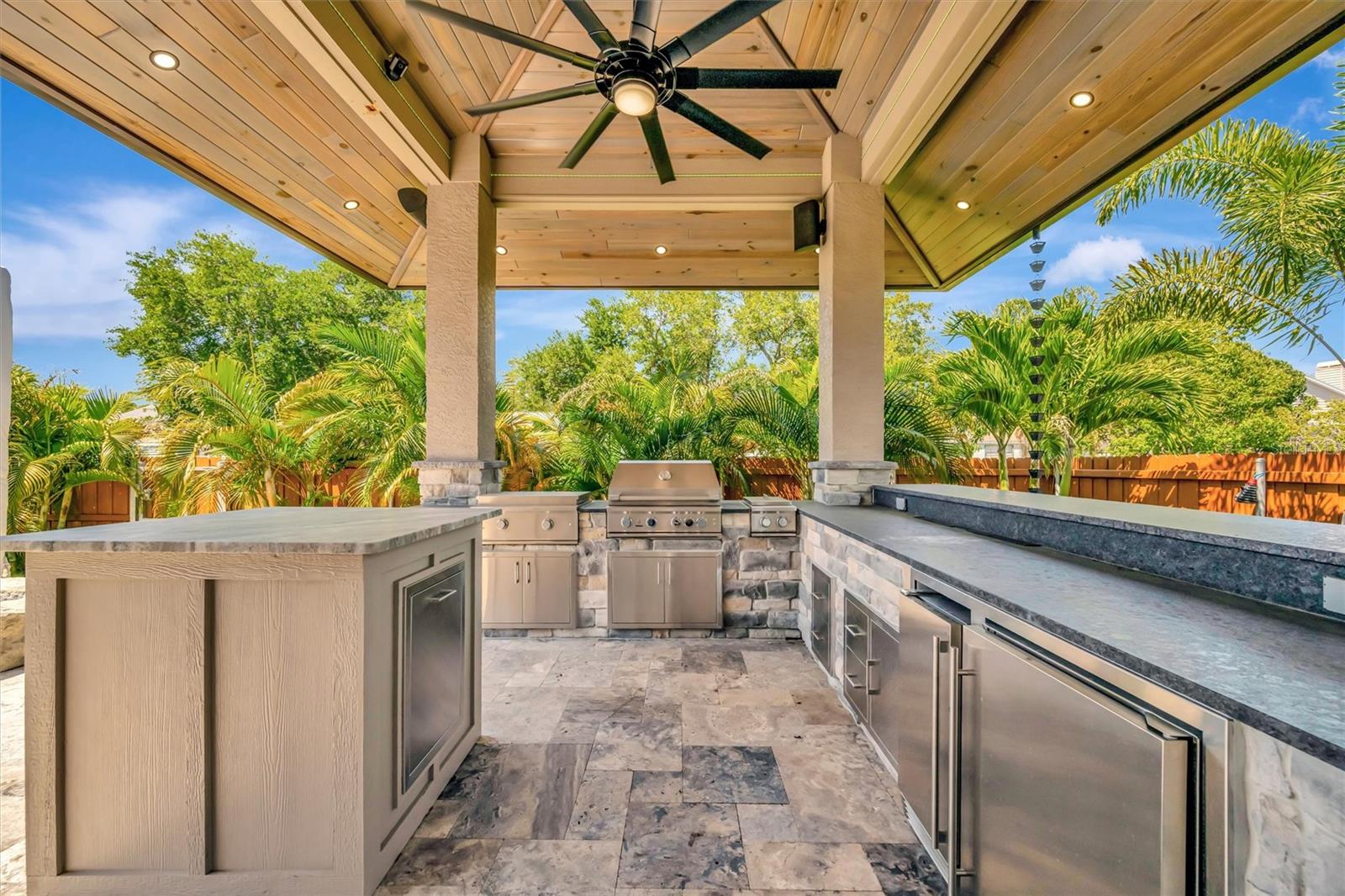 COUNTRY HAVEN LOT 25 - Residential