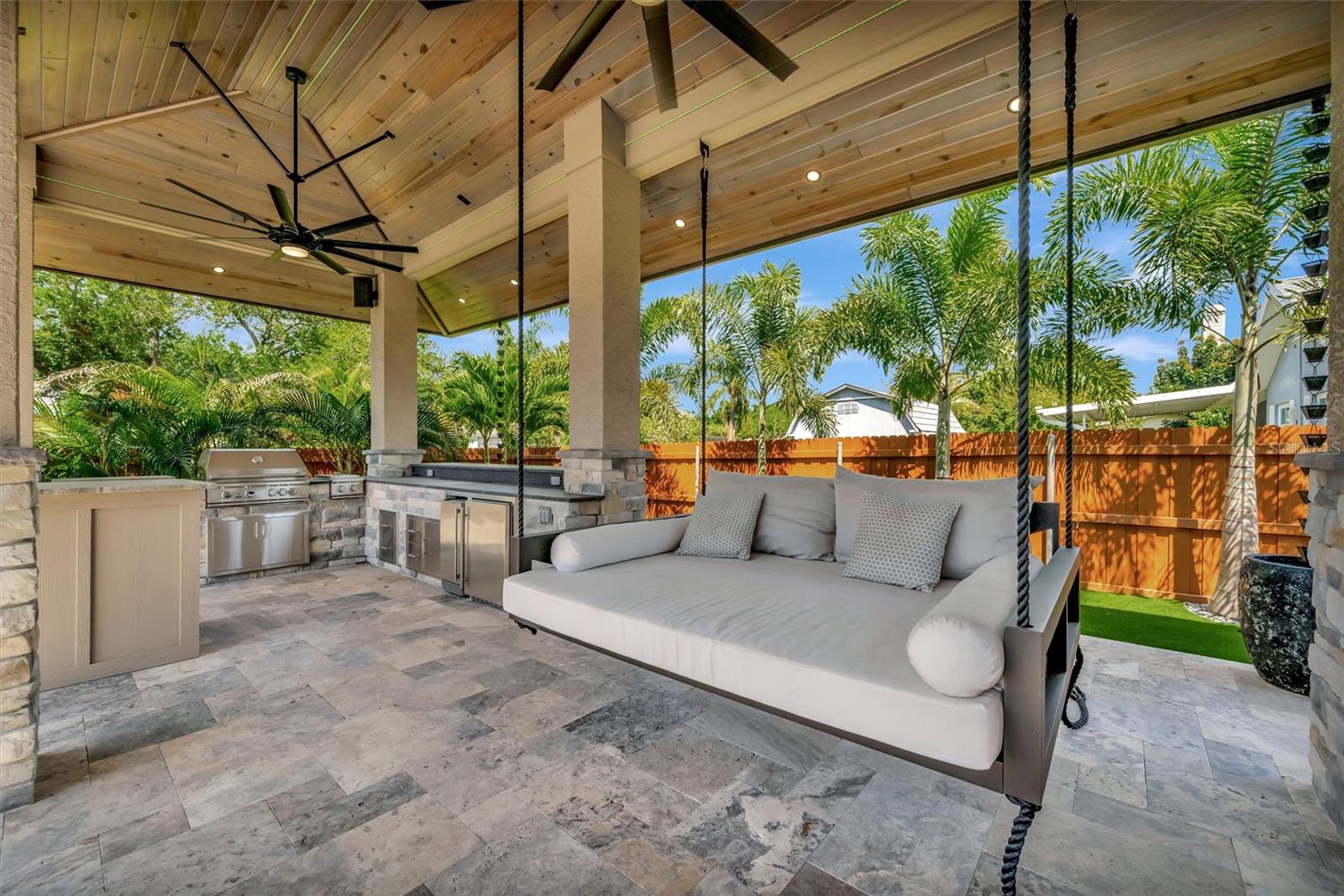 COUNTRY HAVEN LOT 25 - Residential