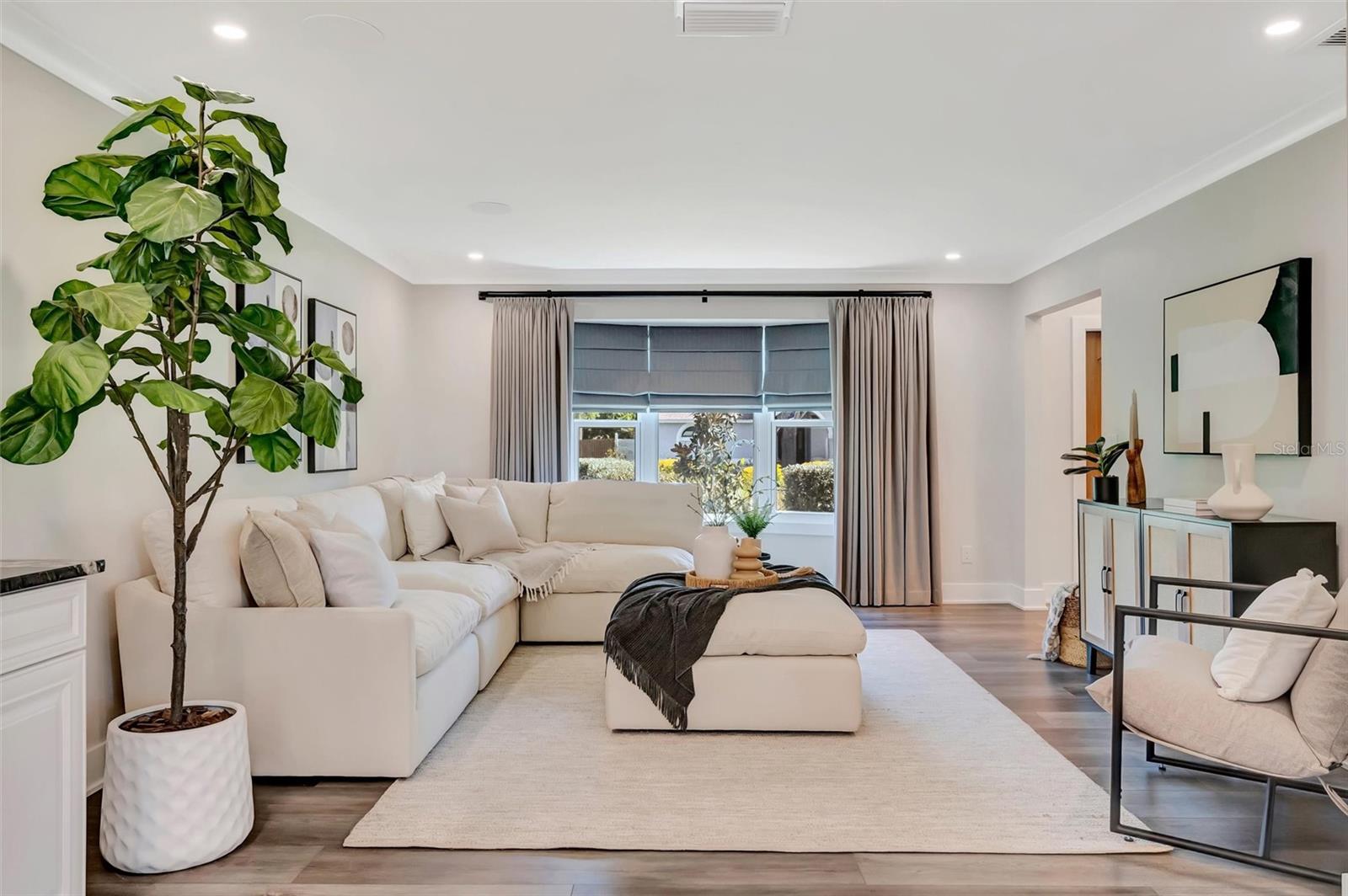 COUNTRY HAVEN LOT 25 - Residential