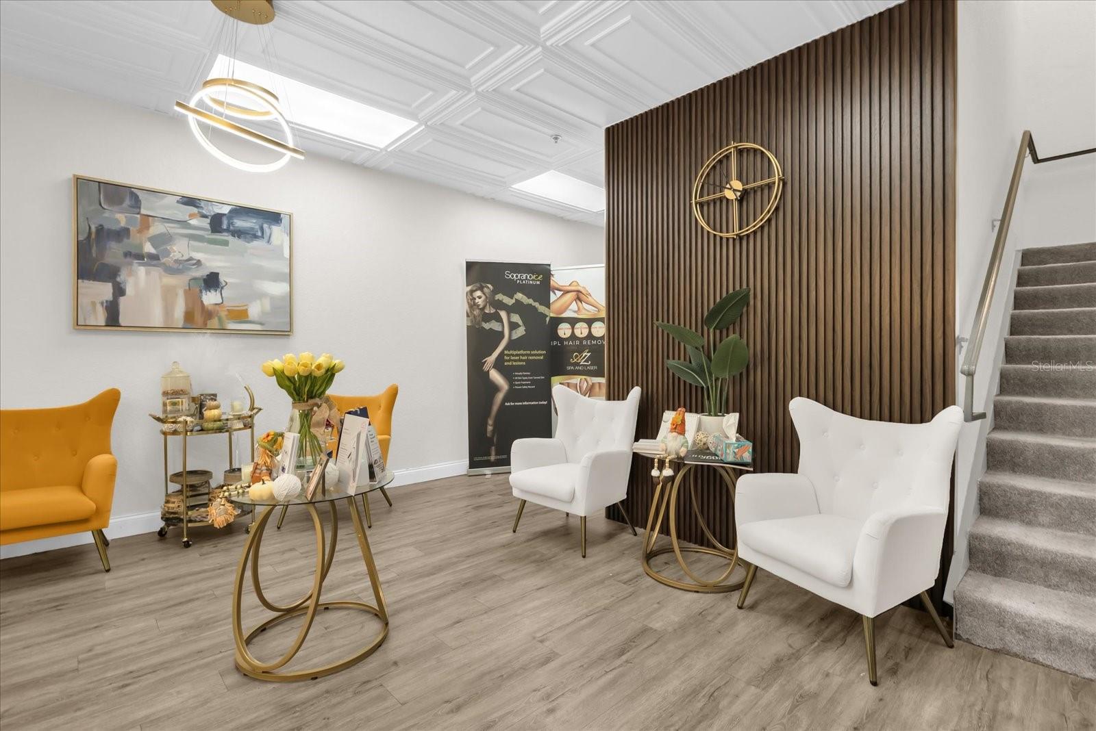 6881 KINGSPOINTE PARKWAY 16