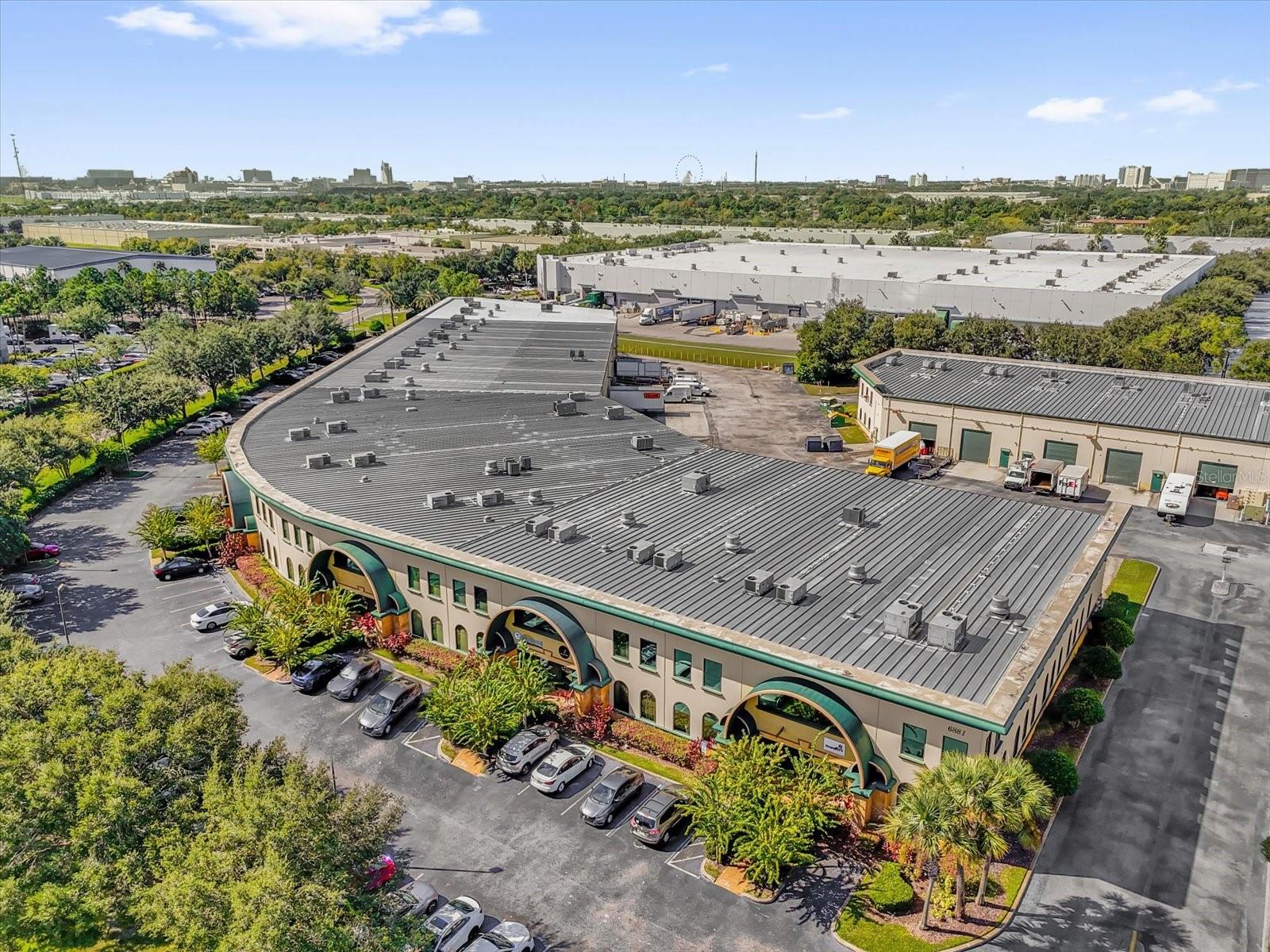 DREWTINA COMMERCE CENTER - Business Opportunity