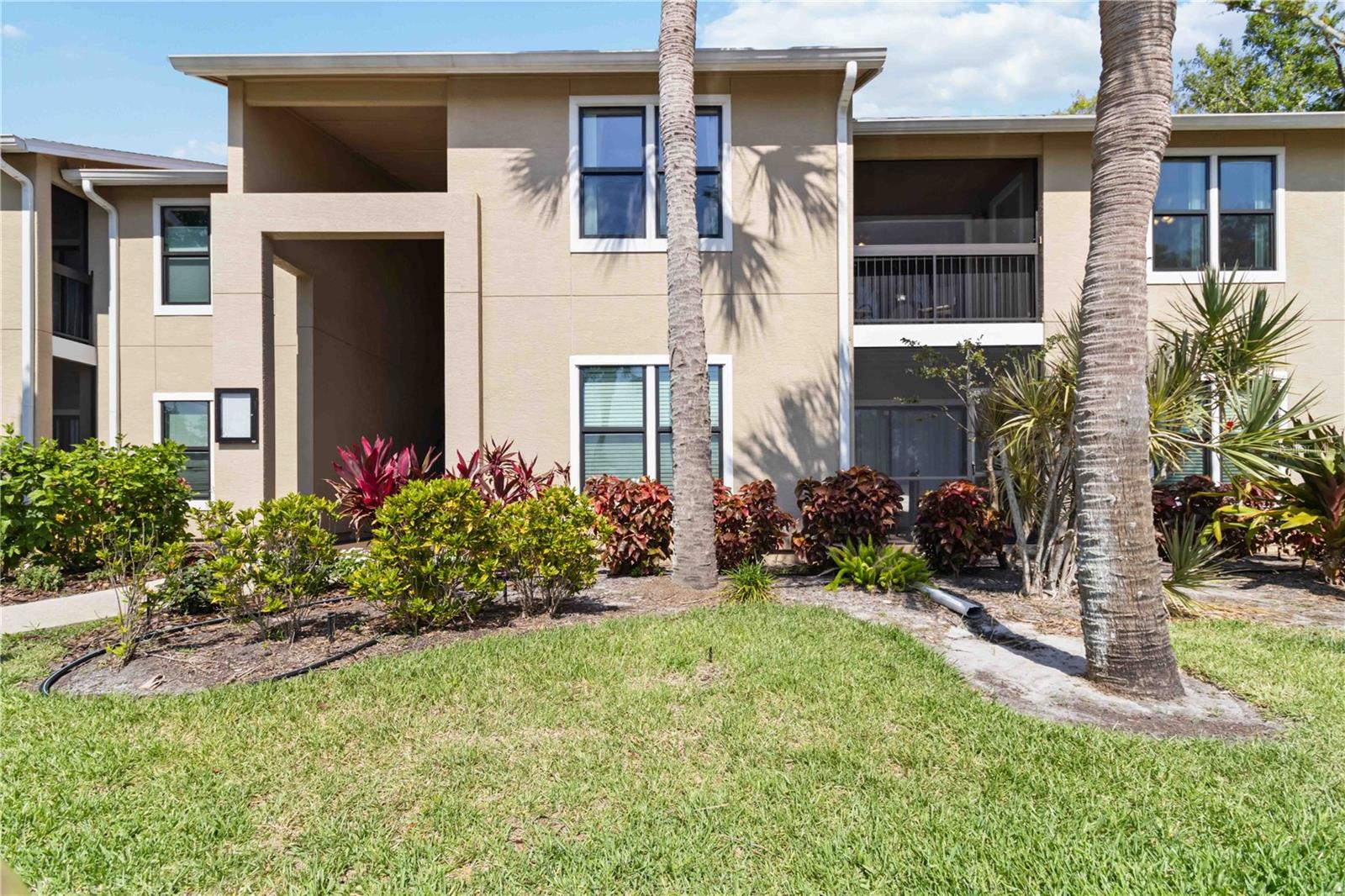 4061 CROCKERS LAKE BOULEVARD 27