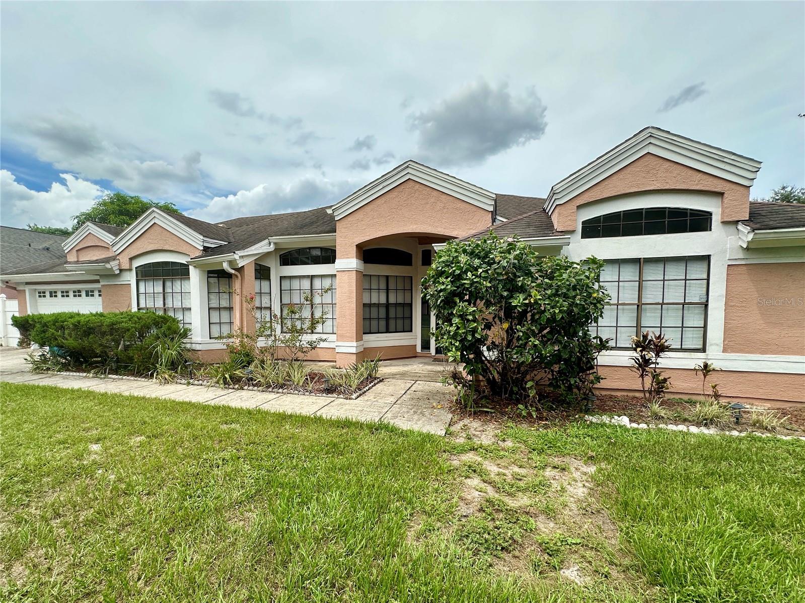 WELLINGTON FOREST - Residential