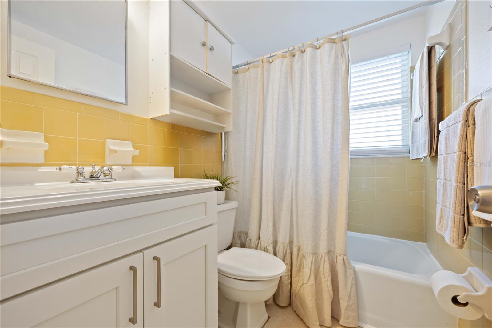 ILEXHURST - Residential Income