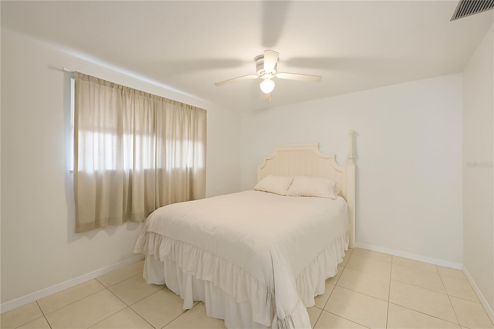 ILEXHURST - Residential Income