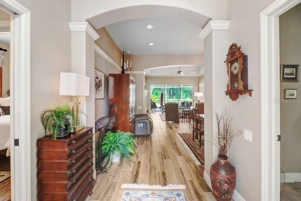 Photo of 10408 Edgefield Place, Tampa, FL 33626 (MLS # TB8403927)