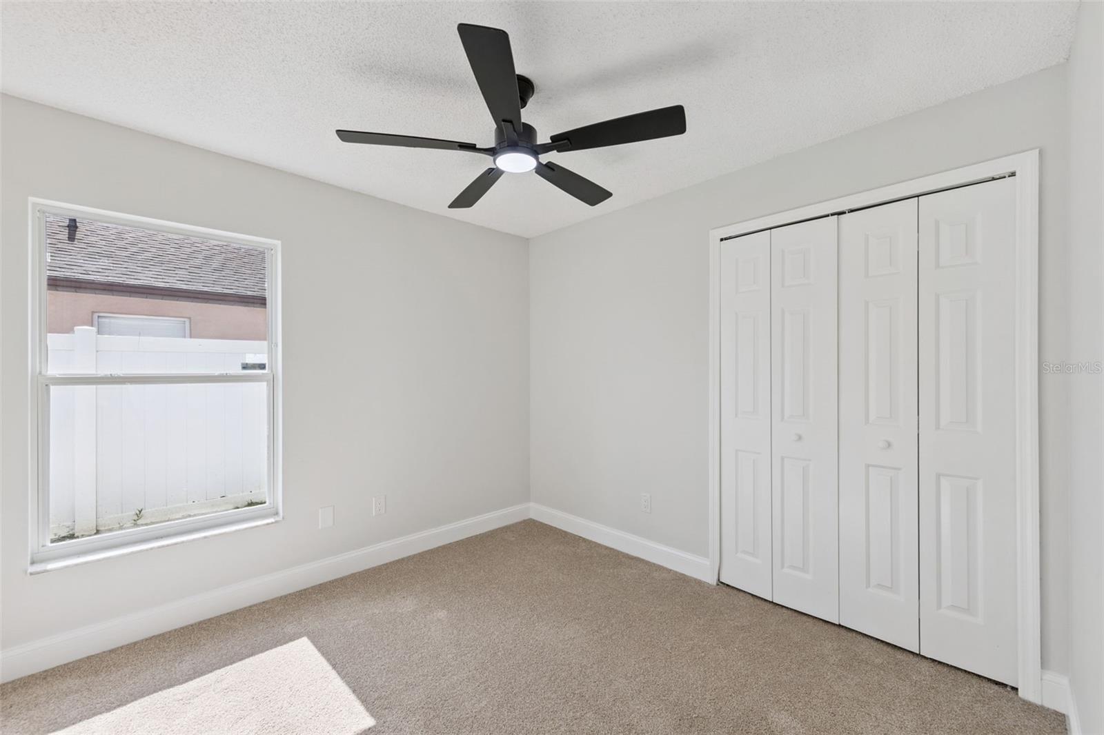 PALM POINT - Residential