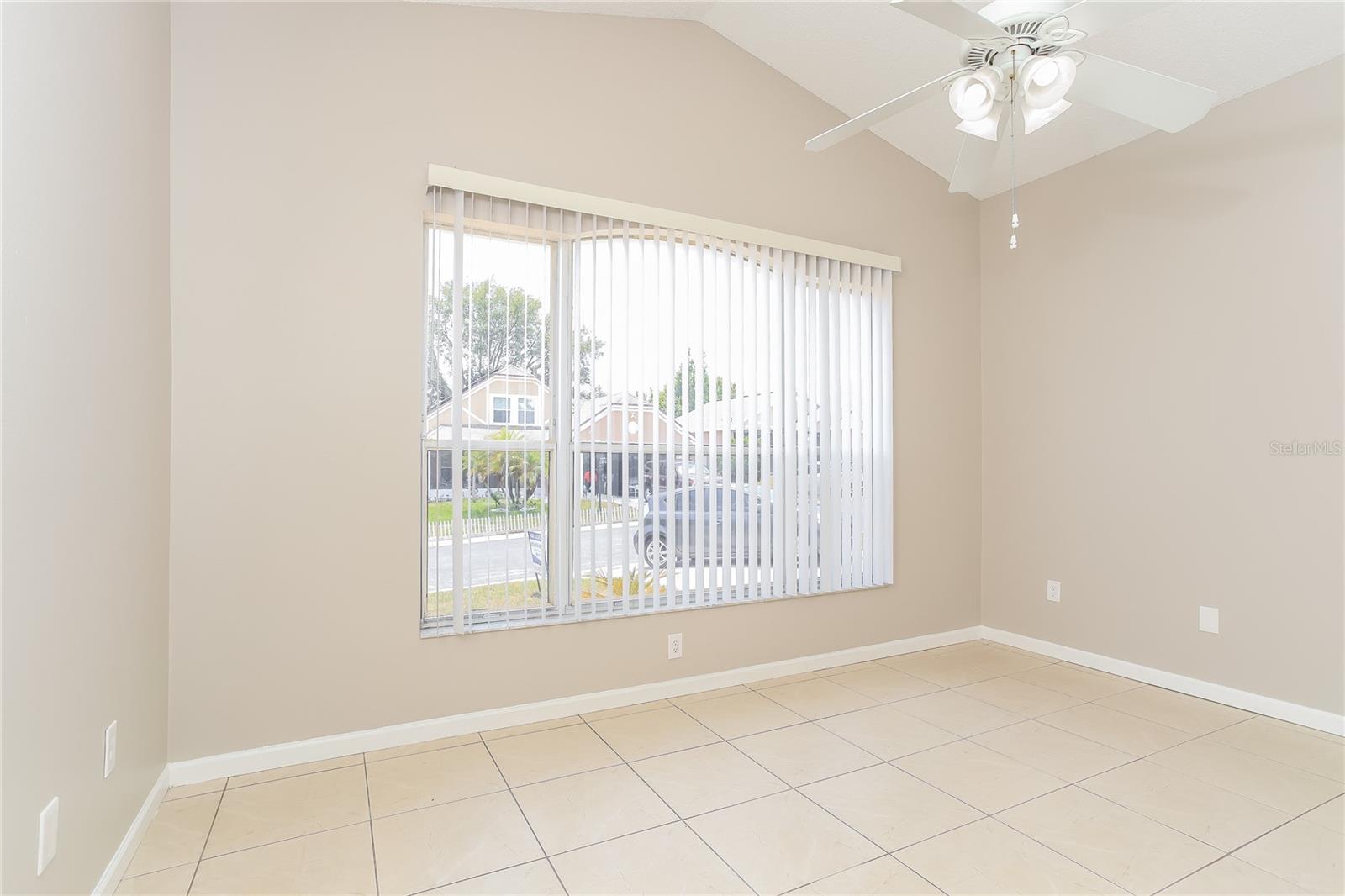 ROYAL RIDGE - Residential Lease