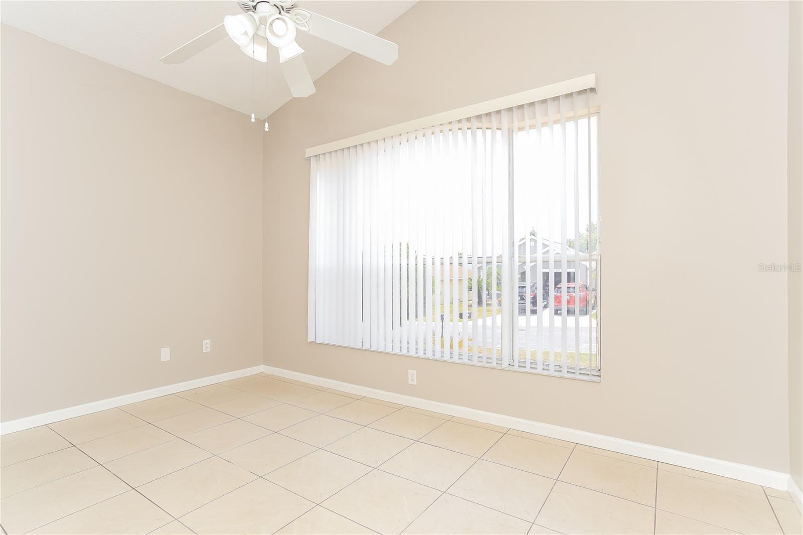 ROYAL RIDGE - Residential Lease