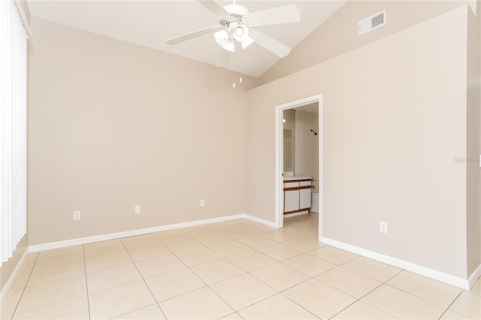 ROYAL RIDGE - Residential Lease