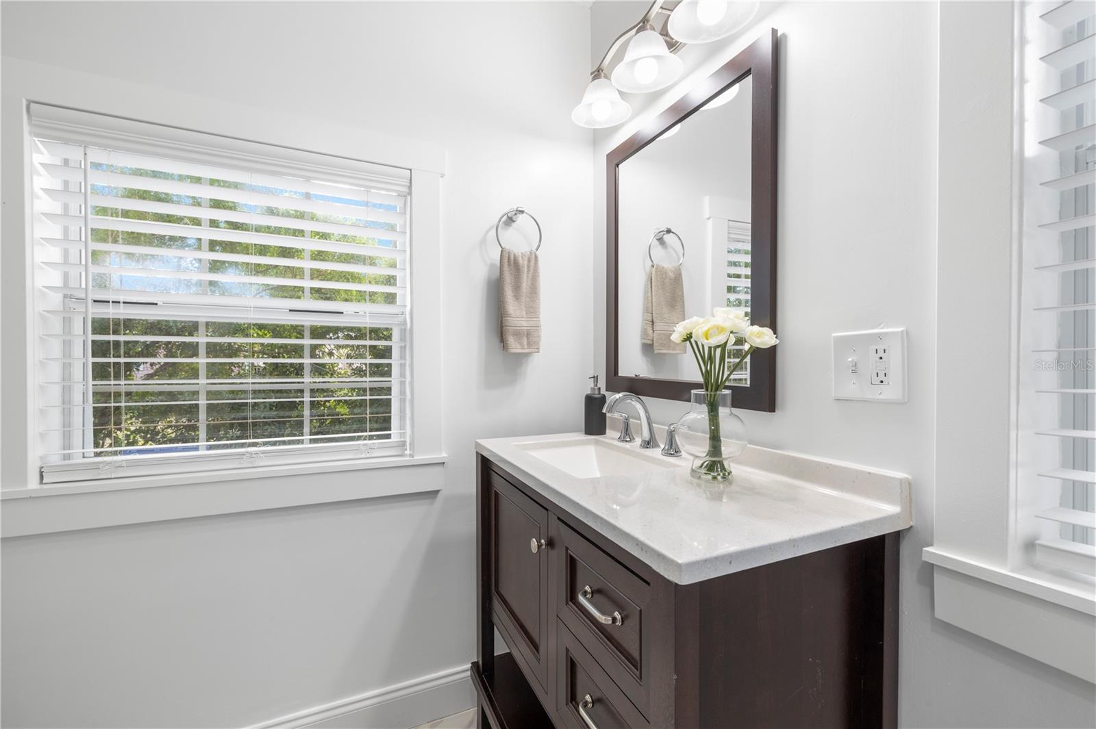 DE LEON PARK - Residential