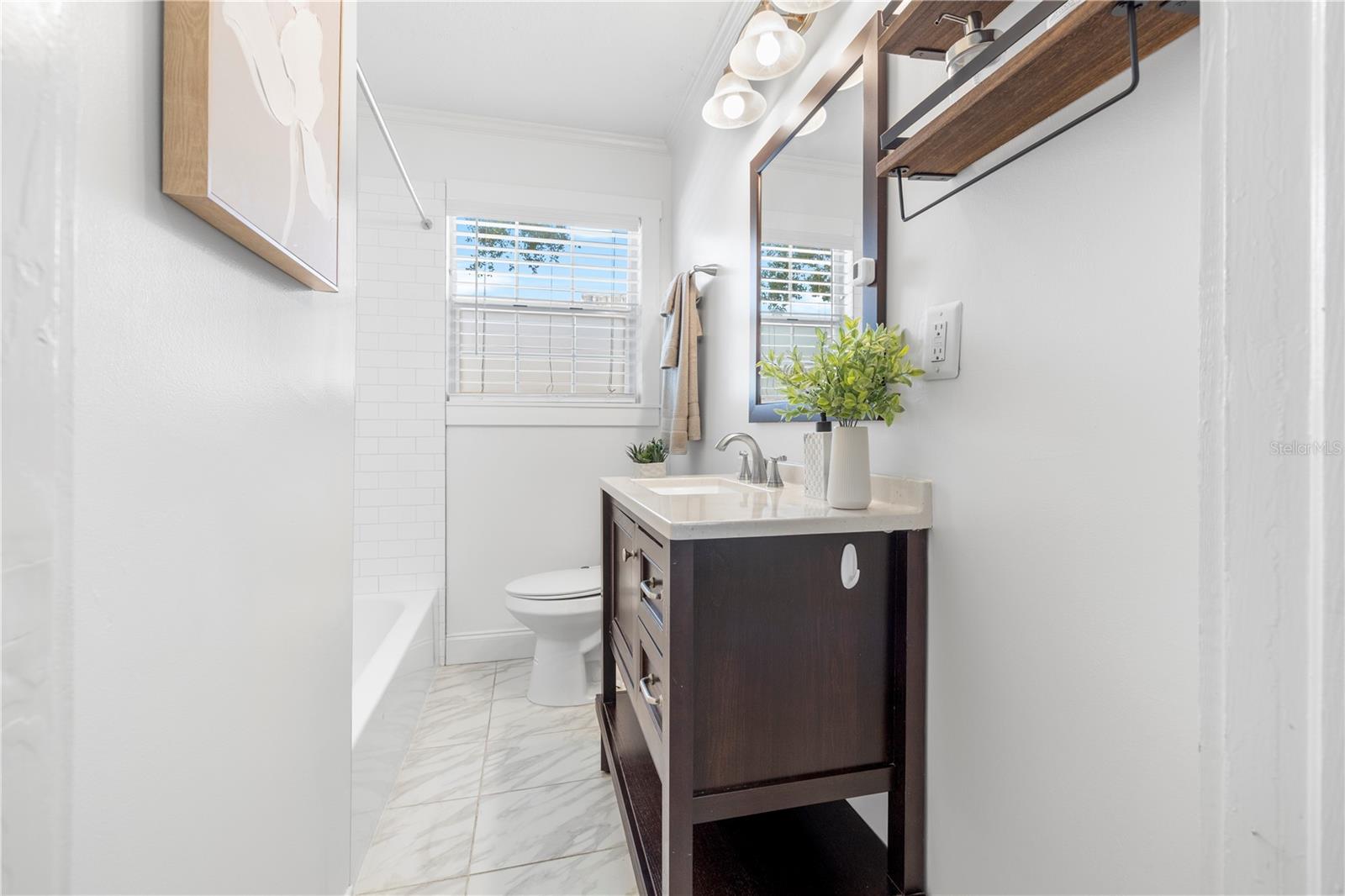 DE LEON PARK - Residential