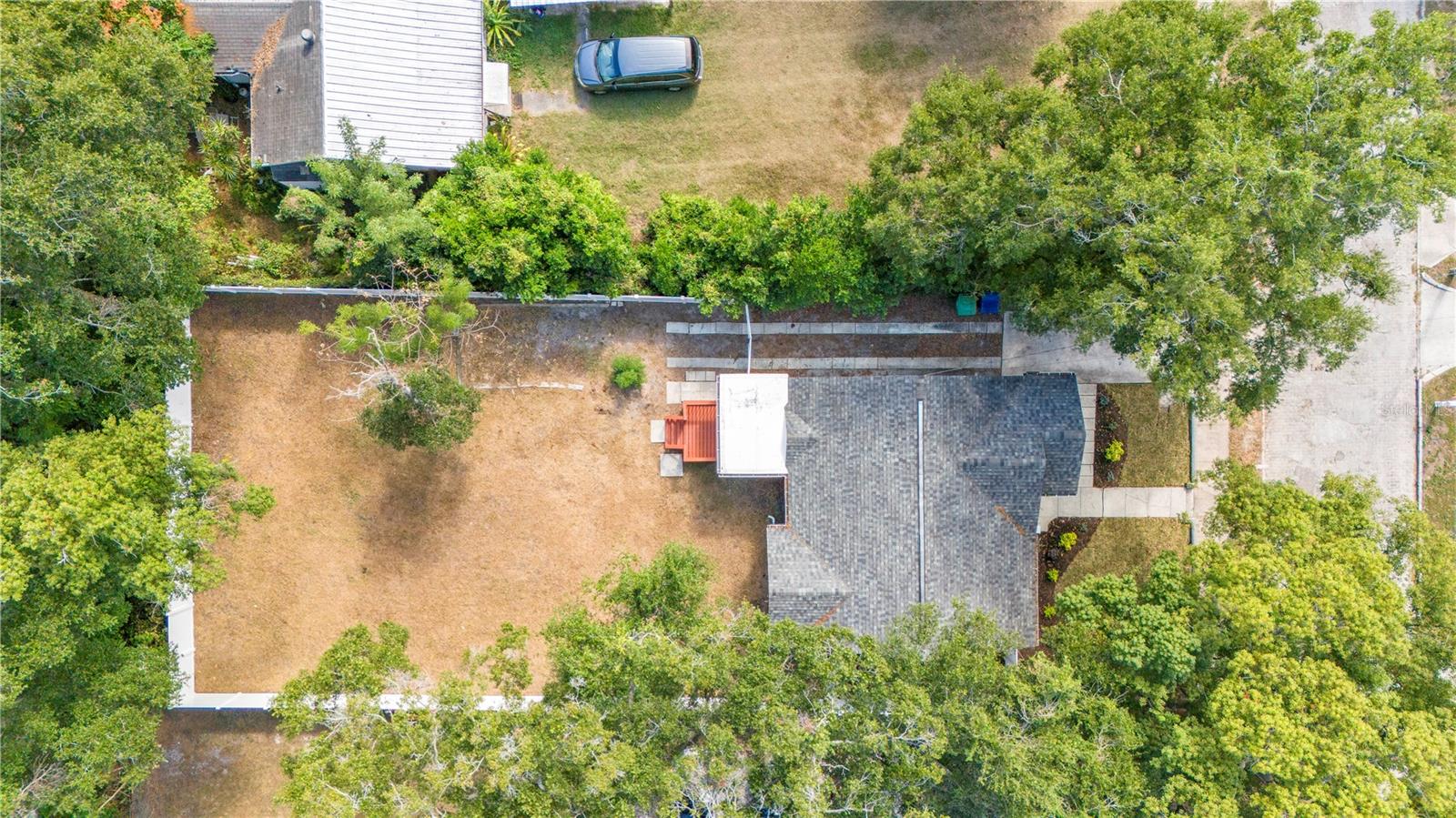 DE LEON PARK - Residential