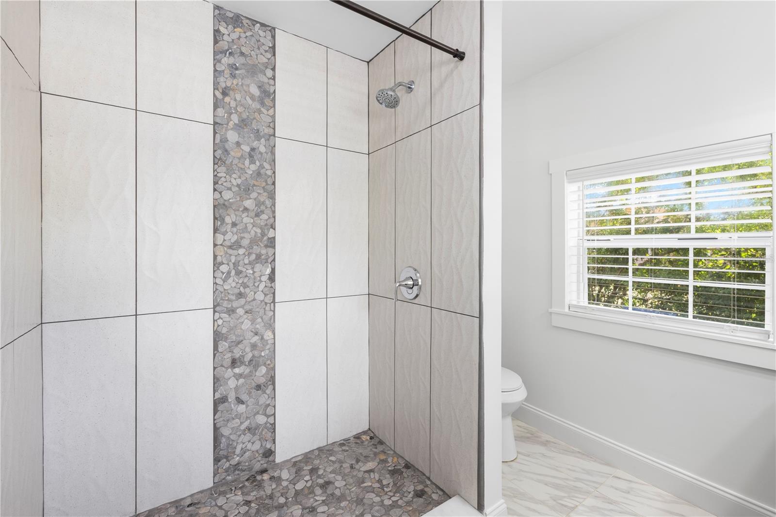 DE LEON PARK - Residential