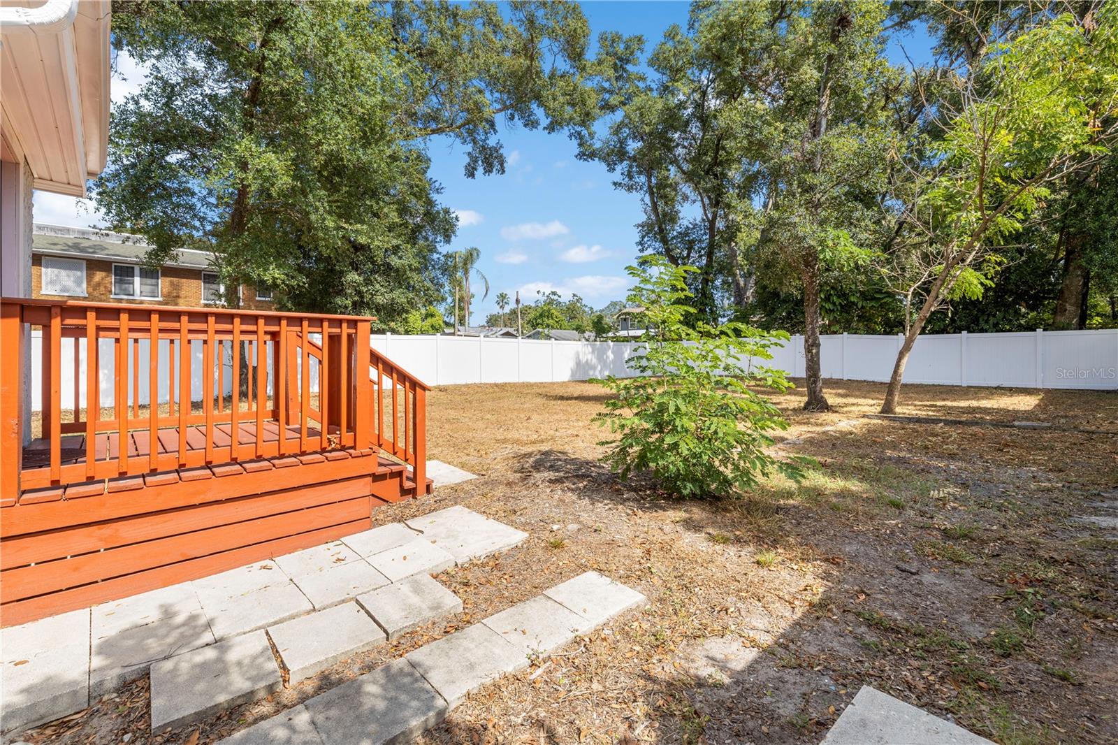 DE LEON PARK - Residential