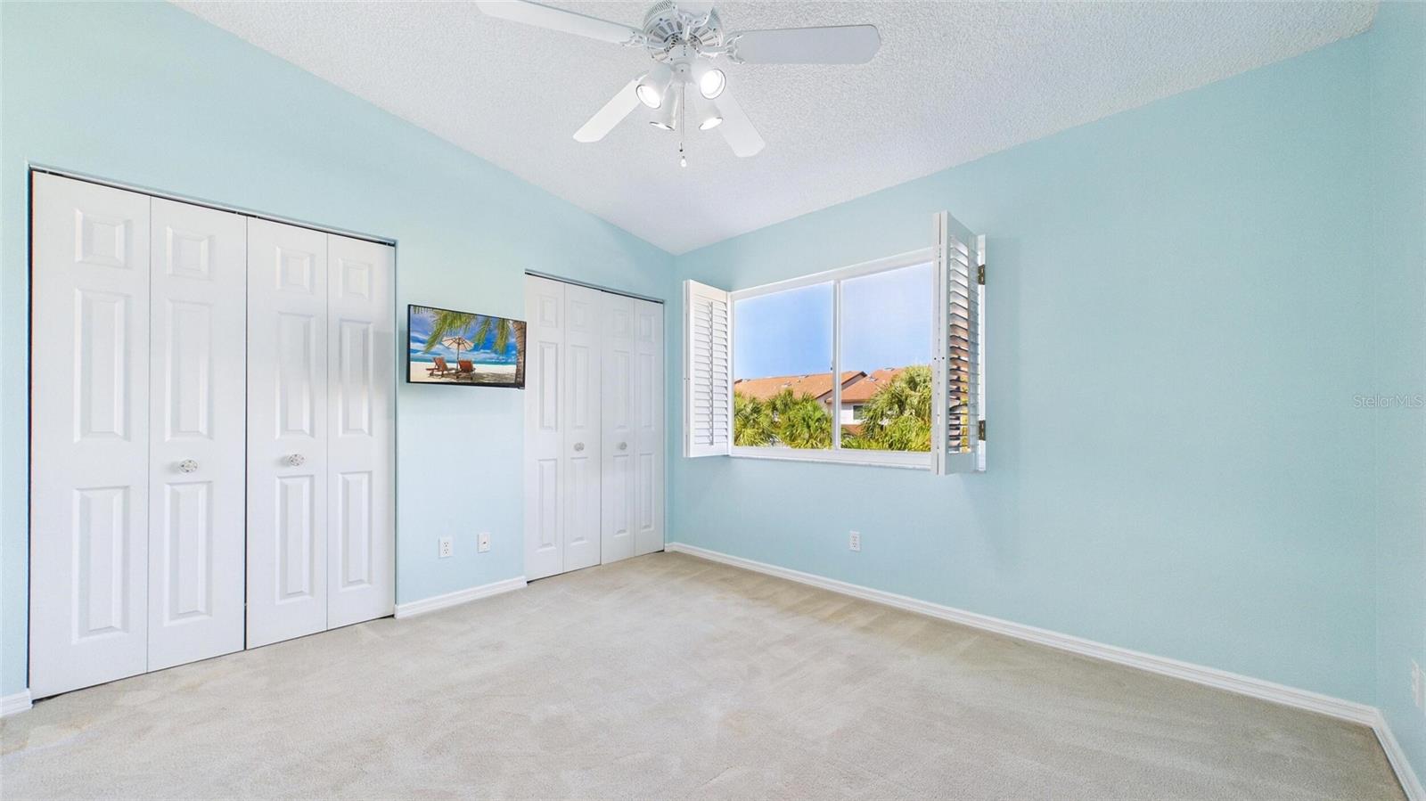 PALMS OF TIERRA - Residential